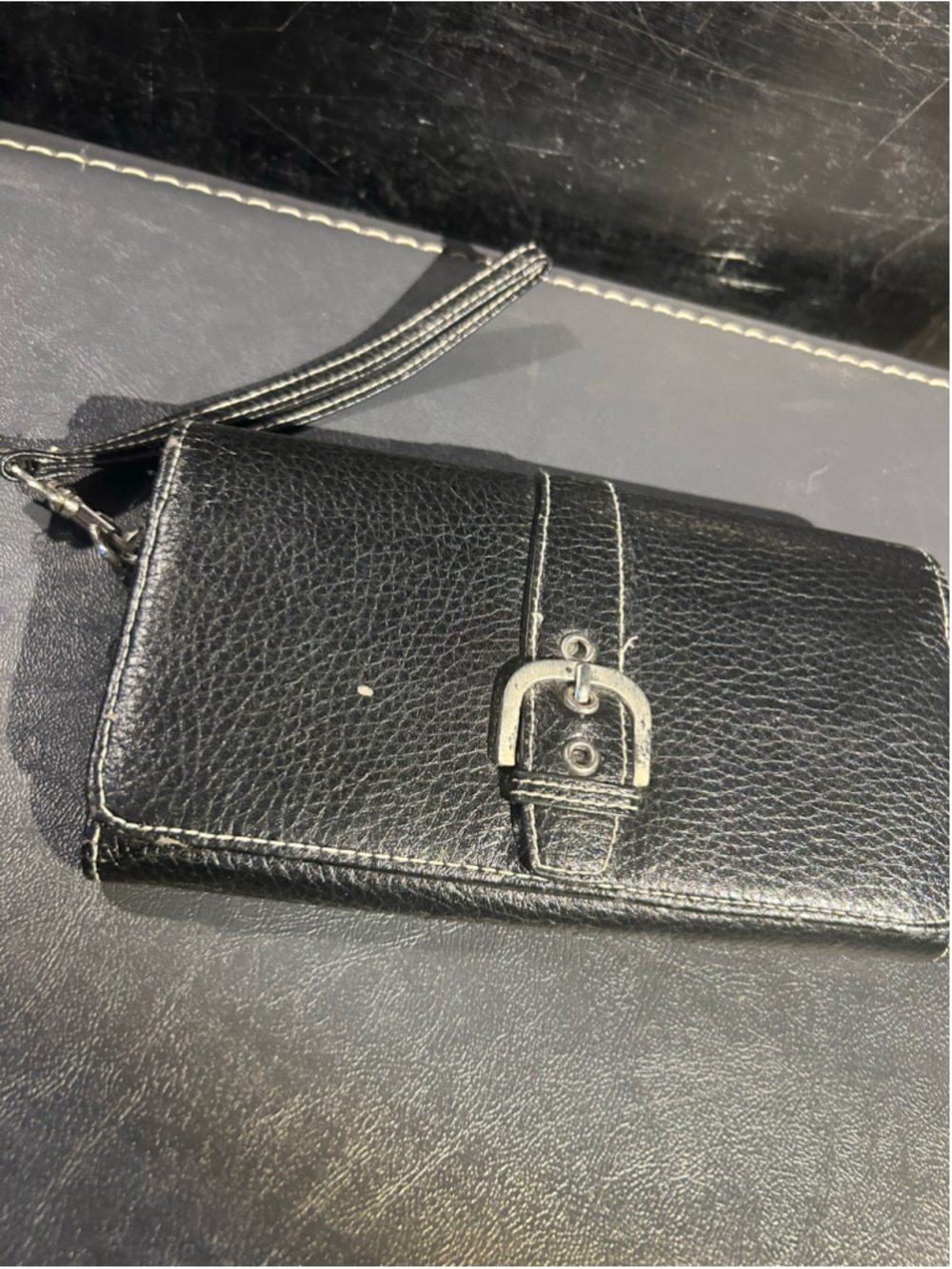 Women's Unbranded Black Wristlet Clutch with Silver Buckle Detail, One Size - Picture 2 of 4